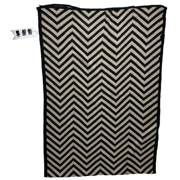 NEW CARDISHAWL Gold/Black SCARF WRAP METALLIC chevron stripe - Picture 5 of 10